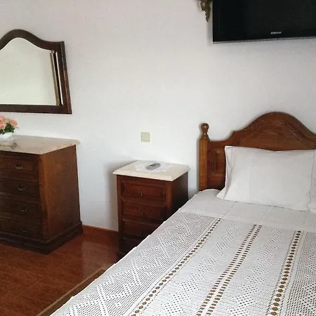 Residencial Das Trinas ギマランイス
