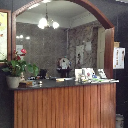 بيت ضيافة Residencial Das Trinas غيمارايش